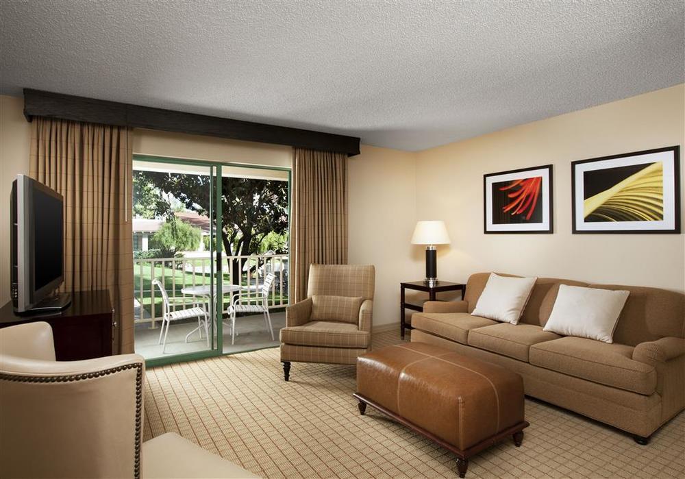 Sheraton San Jose Milpitas Oda fotoğraf