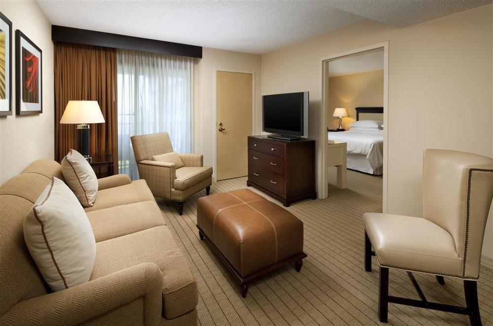 Sheraton San Jose Milpitas Oda fotoğraf